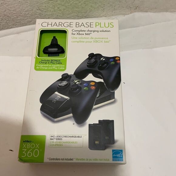 Nyko Charge Base S for Xbox 360 Controllers w 2 Rechargeable Batteries & Charger - Picture 2 of 8